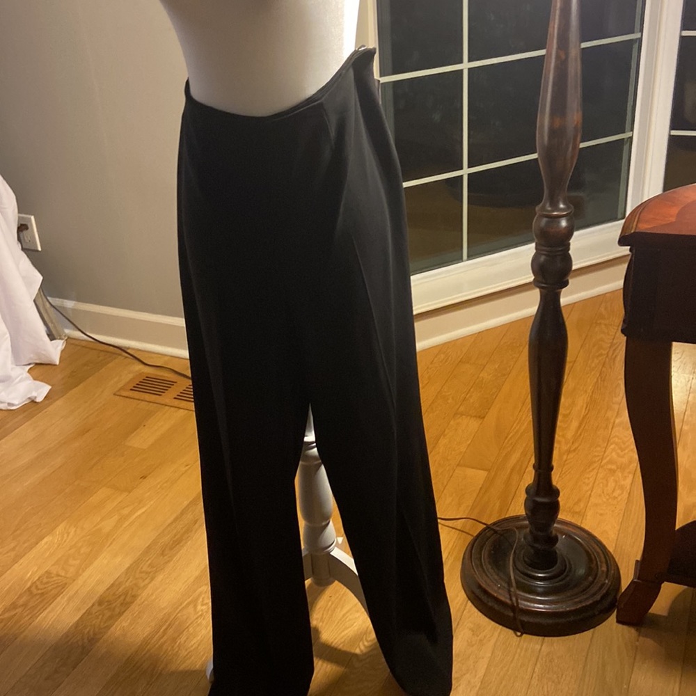 Wide leg flat front wrinkle free NWT side zip